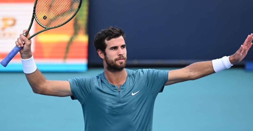  阿尔卡拉斯新生代崛起，迈阿密大师赛爆冷登顶