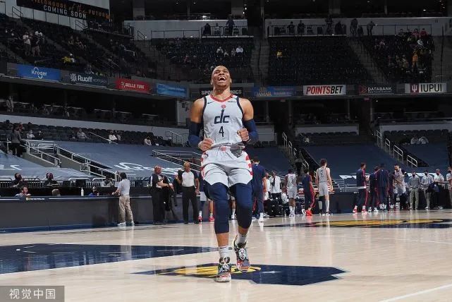  王哲林双二十加冕福建擒下南京同曦