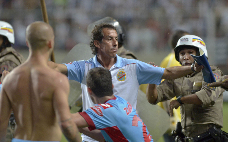  南美解放者杯开战，巴西阿根廷再对决