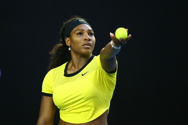  小威廉姆斯复出首秀，澳网赛场再现黑珍珠风采